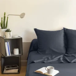 Store Drap de lit satin de coton jacquard pois et rayures Prestige bleu nuit Draps De Lit